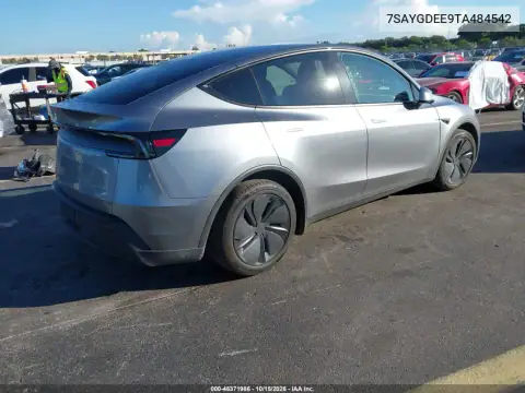 7SAYGDEE9TA484542 — 2026 Tesla Model Y, фото 4 з IAAI, Передня частина зліва