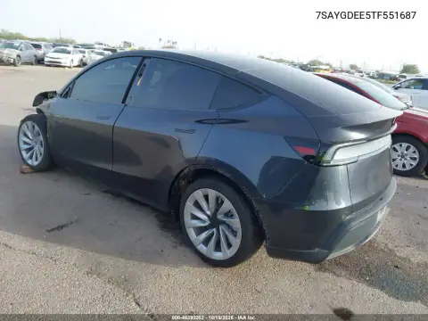 7SAYGDEE5TF551687 — 2026 Tesla Model Y, ფოტო 3, IAAI, წინა ნაწილი