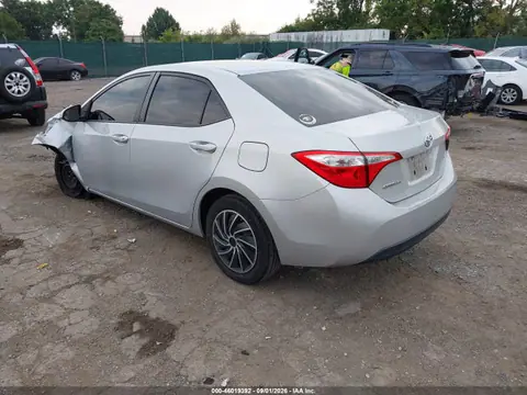 2015 Toyota COROLLA LE VIN 2T1BURHE4FC276570 фото 3