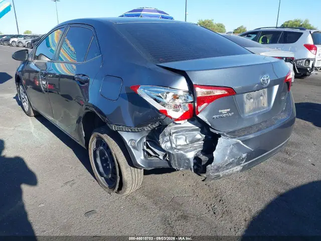 2T1BURHE4JC119467 — 2018 Toyota Corolla LE, zdjęcie 3 z IAAI 16.10.2026, Lewy tył