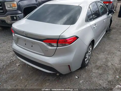 5YFBPMBE6MP239357 — 2021 Toyota Corolla LE, photo 4 from IAAI 21.10.2026, Front end