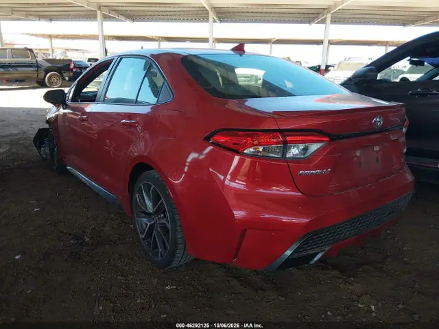 5YFS4RCE1LP022785 — 2020 Toyota Corolla SE, ფოტო 3, IAAI 20.10.2026, წინა და უკანა ნაწილი