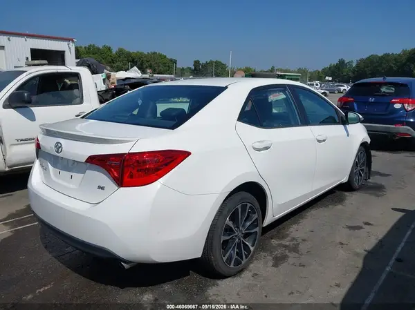 2T1BURHE4HC772147 — 2017 Toyota Corolla, фото 4 с аукциона IAAI 12.10.2026, Передняя часть