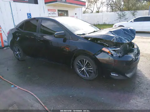 2T1BURHEXHC878764 — 2017 Toyota Corolla, Przód, zdjęć przed naprawą