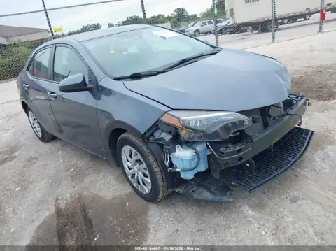 2T1BURHEXJC039140 — 2018 Toyota Corolla, წინა ნაწილი (Front End), ფოტოები შეკეთებამდე