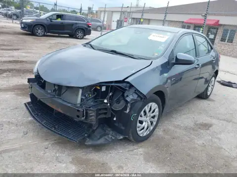 2T1BURHEXJC039140 — 2018 Toyota Corolla, zdjęcie 2 z IAAI 29.09.2026, Przód