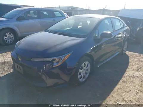 5YFBPMBE3MP240966 — 2021 Toyota Corolla, ფოტო 2, IAAI 26.10.2026, სეტყვა