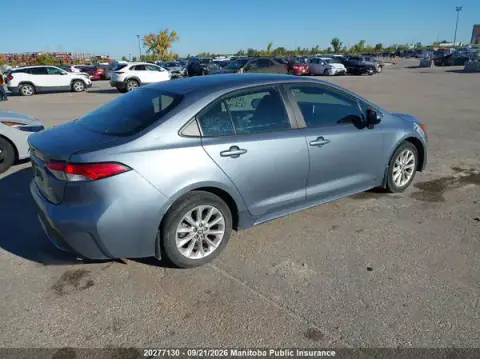 5YFBPMBE9MP223881 — 2021 Toyota Corolla, zdjęcie 4 z IAAI 29.09.2026, Grad