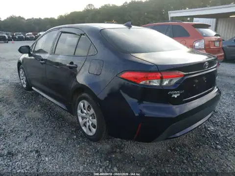 JTDEPMAE8MJ124763 — 2021 Toyota Corolla, ფოტო 3, IAAI 21.09.2026, ბუნებრივი ცვეთა