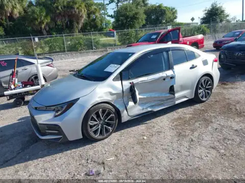 5YFS4MCE1MP087589 — 2021 Toyota Corolla, фото 2 с аукциона IAAI, передняя часть слева