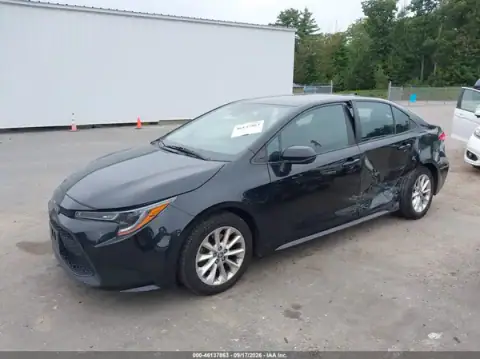 5YFVPMAEXMP158926 — 2021 Toyota Corolla, ფოტო 2, IAAI, მარცხენა მხარე