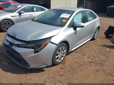 5YFEPMAE4MP184633 — 2021 Toyota Corolla, photo 2 from IAAI, Front and rear