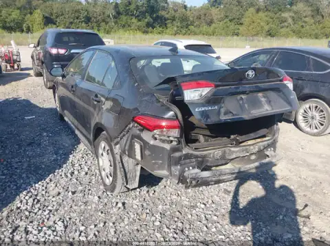 5YFEPMAE6MP167977 — 2021 Toyota Corolla, zdjęcie 3 z IAAI, Tył