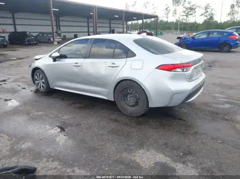 JTDEPMAE2MJ189317 — 2021 Toyota Corolla, фото 3 с аукциона IAAI, ПЕРЕДНЯЯ ЧАСТЬ