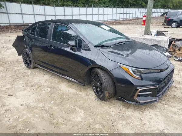 5YFS4MCE1MP082926 Toyota Corolla 2021 — daño Parte delantera y trasera, foto antes de reparar