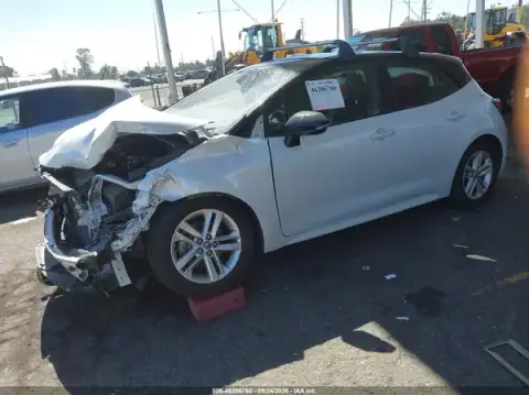 JTND4MBEXM3129630 — 2021 Toyota Corolla, фото 2 з IAAI, Передня частина