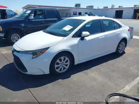 5YFEPMAE7MP227720 — 2021 Toyota Corolla, фото 2 с аукциона IAAI, Не указано