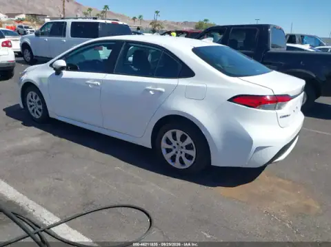 5YFEPMAE7MP227720 — 2021 Toyota Corolla, фото 3 с аукциона IAAI, Не указано