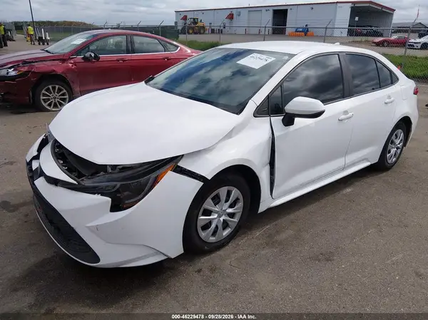 5YFDPMAE7MP188719 — 2021 Toyota Corolla, photo 2 from IAAI, Front end