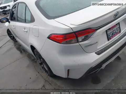 5YFS4MCE4MP060869 — 2021 Toyota Corolla, foto 4 de IAAI, Lados izquierdo y derecho