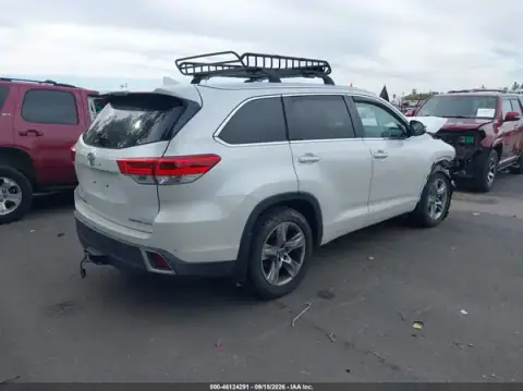 5TDDZRFH3JS817308 — 2018 Toyota Highlander, фото 4 с аукциона IAAI, ПЕРЕДНЯЯ ЧАСТЬ
