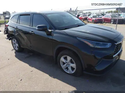 2021 Toyota Highlander L VIN 5TDCZRBHXMS092487 фото 2