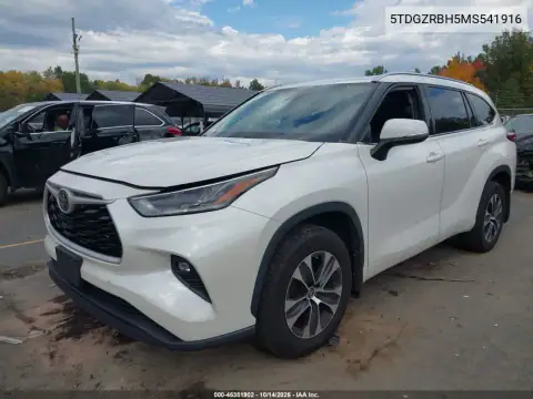 5TDGZRBH5MS541916 — 2021 Toyota Highlander, ფოტო 3, IAAI 29.10.2026, ქურდობა