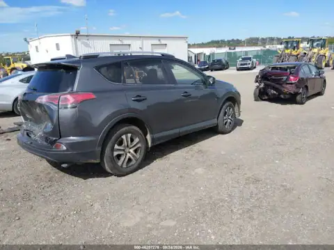JTMBFREV3HJ115357 — 2017 Toyota RAV4, ფოტო 4, IAAI, უკანა ნაწილი