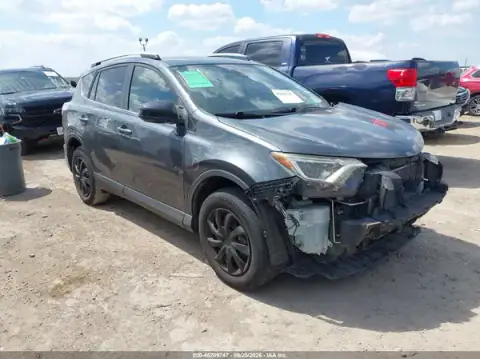 JTMZFREV7HD104147 — 2017 Toyota RAV4, Лівий бік (Left Side), фото до ремонту