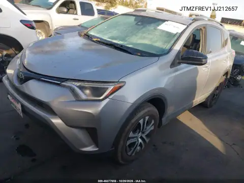JTMZFREV1JJ212657 — 2018 Toyota RAV4, უკანა მარჯვენა ნაწილი, ფოტოები შეკეთებამდე