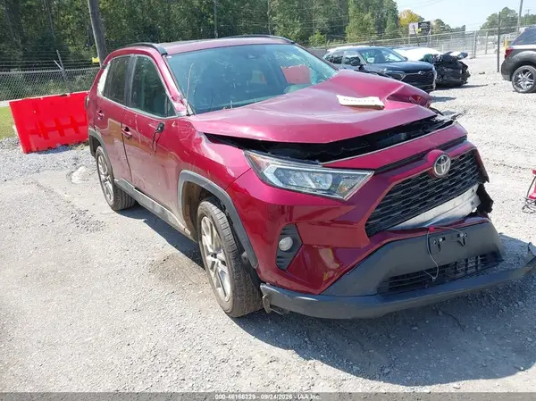 2T3C1RFV7MW170715 Toyota RAV4 2021 — Front end damage, before-repair photo