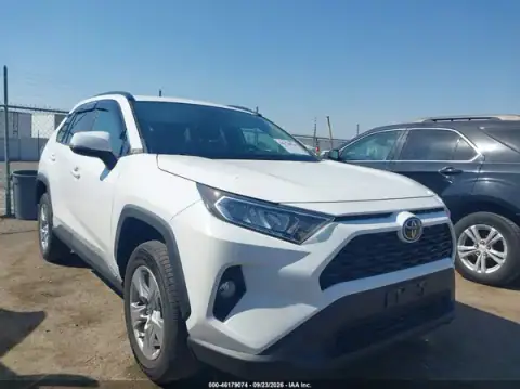 2T3W1RFVXMC162199 — 2021 Toyota RAV4, Lewy tył (Left Rear), zdjęć przed naprawą