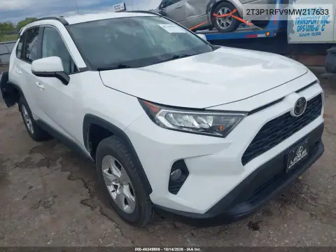 2T3P1RFV9MW217633 — 2021 Toyota RAV4, Parte trasera, fotos antes de reparar