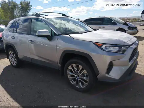 2T3A1RFV0MC211792 — 2021 Toyota RAV4, Lewy bok, zdjęć przed naprawą