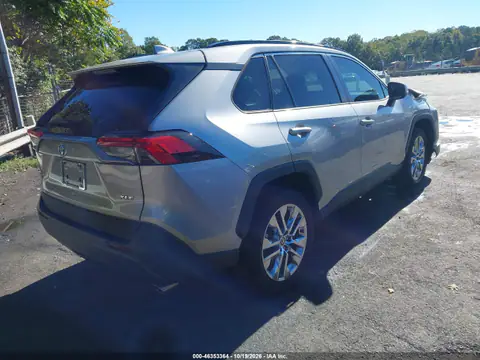 2T3C1RFV8MC134775 — 2021 Toyota RAV4, photo 5 from IAAI, Left front