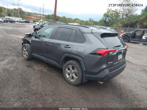 2T3P1RFV2RC424924 — 2024 Toyota RAV4, photo 4 from IAAI, Front end