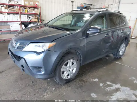 2014 Toyota RAV4 LE VIN JTMBFREV6ED089430 фото 2
