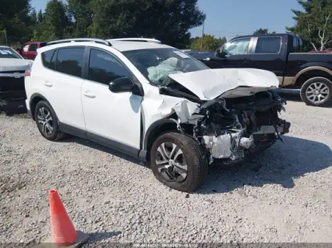 JTMZFREV4HJ716095 — 2017 Toyota RAV4, Front end (Front End), before-repair photos