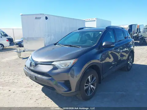 2T3ZFREV3JW467490 — 2018 Toyota RAV4, фото 2 з IAAI 21.10.2026, Лівий бік