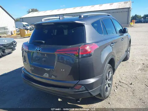 2T3ZFREV3JW467490 — 2018 Toyota RAV4, фото 4 з IAAI 21.10.2026, Лівий бік