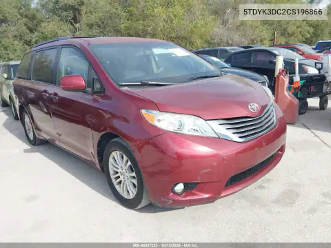 5TDYK3DC2CS196866 — 2012 Toyota Sienna, Normal wear, before-repair photos