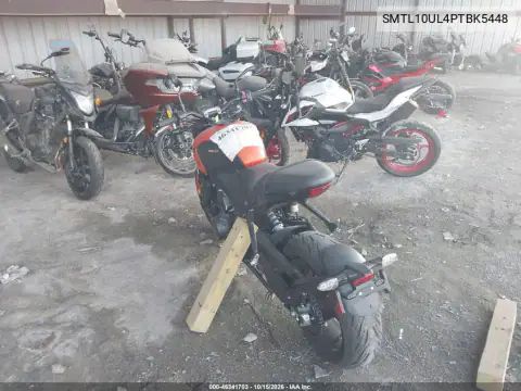 SMTL10UL4PTBK5448 — 2023 Triumph Trident, foto 3 de IAAI, Lado izquierdo