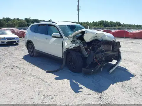 1V2DP2CA9MC572345 — 2021 Volkswagen Atlas, Przód (Front End), zdjęć przed naprawą