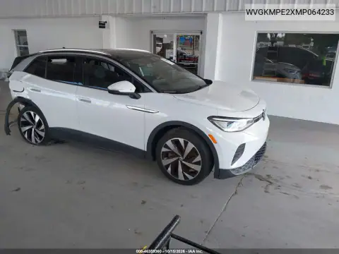 WVGKMPE2XMP064233 — 2021 Volkswagen ID.4, ЗАДНЯЯ ЧАСТЬ, фото до ремонта