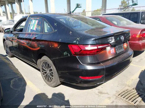 3VWE57BU6MM044164 — 2021 Volkswagen Jetta, photo 3 from IAAI 26.10.2026, Vandalism