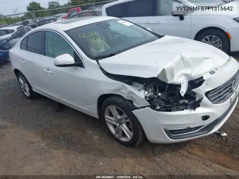 YV126MFB7F1315642 — 2015 Volvo S60, Передняя часть справа, фото до ремонта