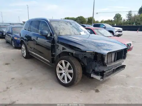 YV4A22PL3K1421795 — 2019 Volvo XC90, Front end (Front End), before-repair photos