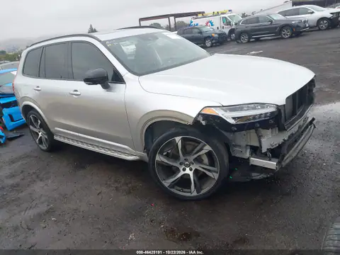YV4A22PM3M1742084 — 2021 Volvo XC90, Не вказано, фото до ремонту