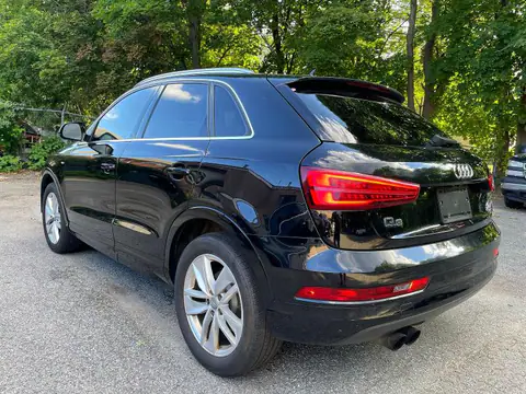 WA1JCCFS0JR010508 — 2018 Audi Q3, ფოტო 3, Аукцион 23.10.2026, ბუნებრივი ცვეთა