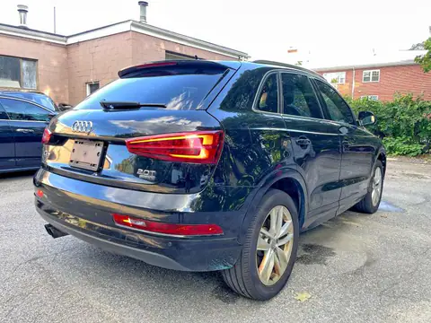 WA1JCCFS0JR010508 — 2018 Audi Q3, ფოტო 4, Аукцион 23.10.2026, ბუნებრივი ცვეთა